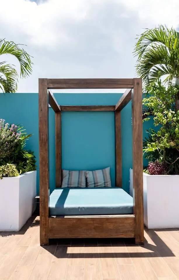 Luxury Condo, 150Mb, 2 Bedroom, Cine, Gym, Pool Playa del Carmen Apartment
