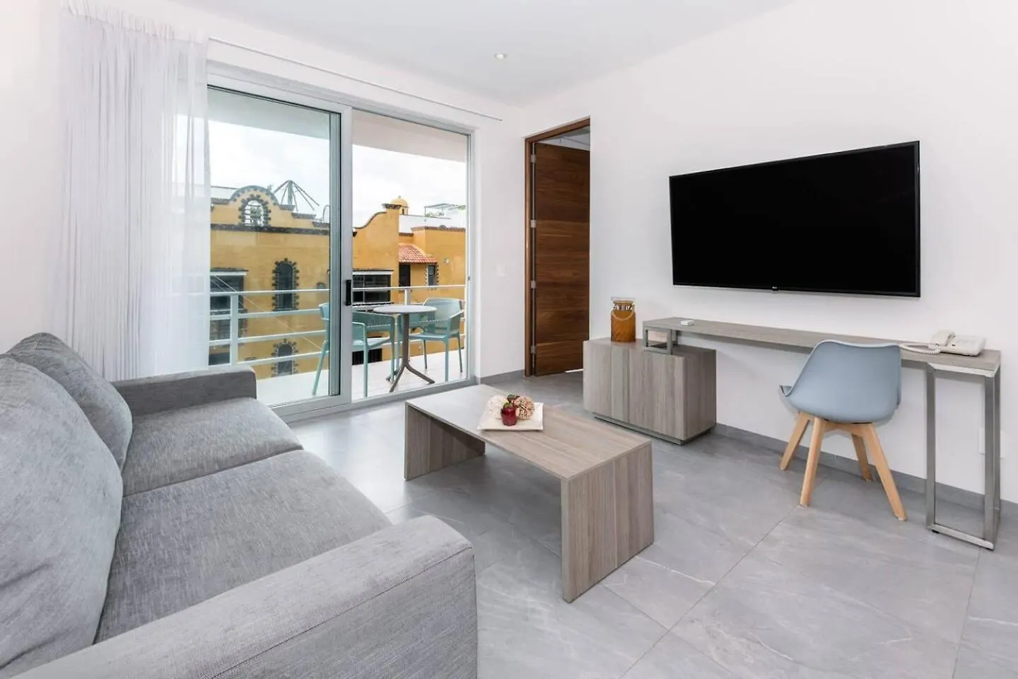 Apartment Luxury Condo, 150Mb, 2 Bedroom, Cine, Gym, Pool Playa del Carmen
